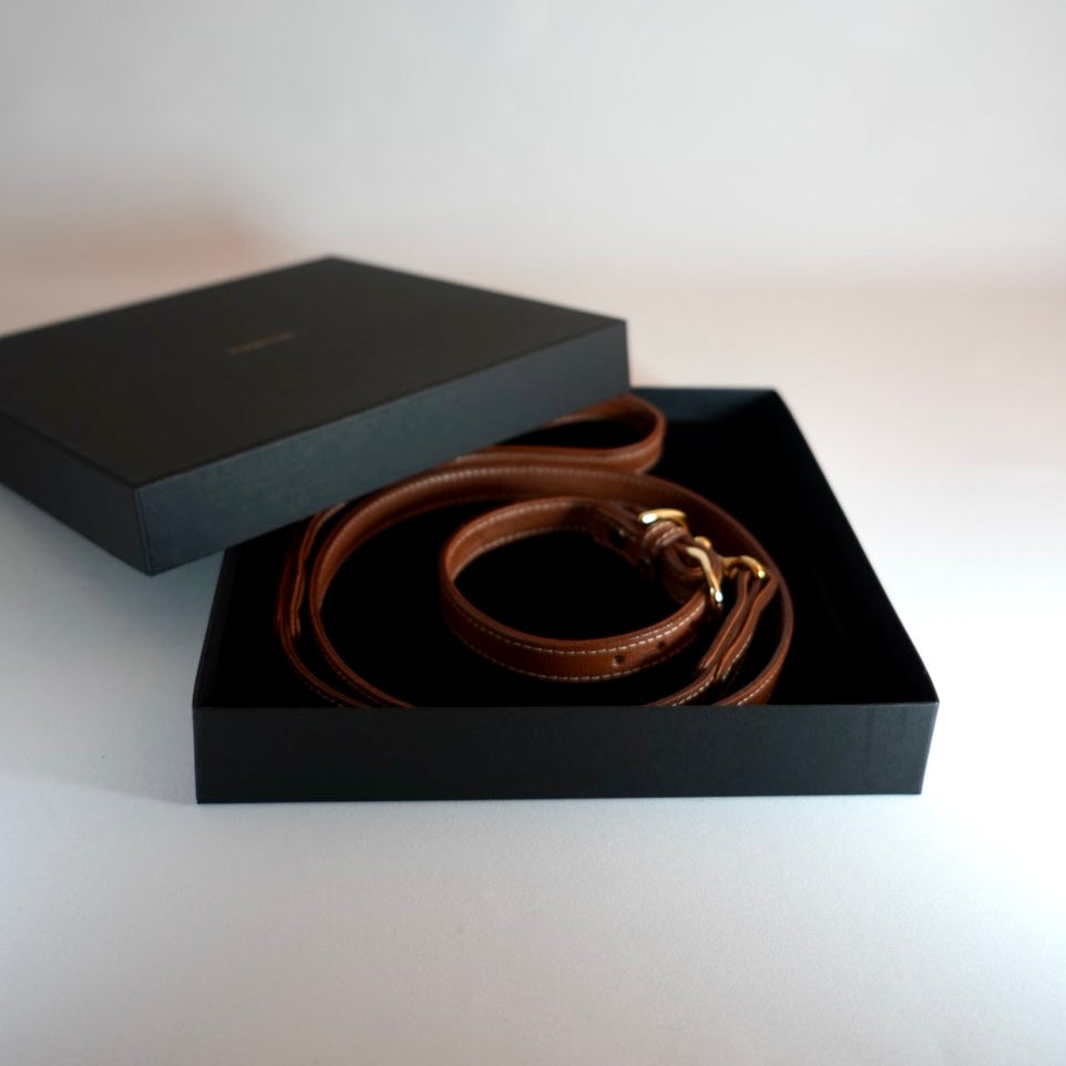 Classic standard dog collar & leash, Caramel S